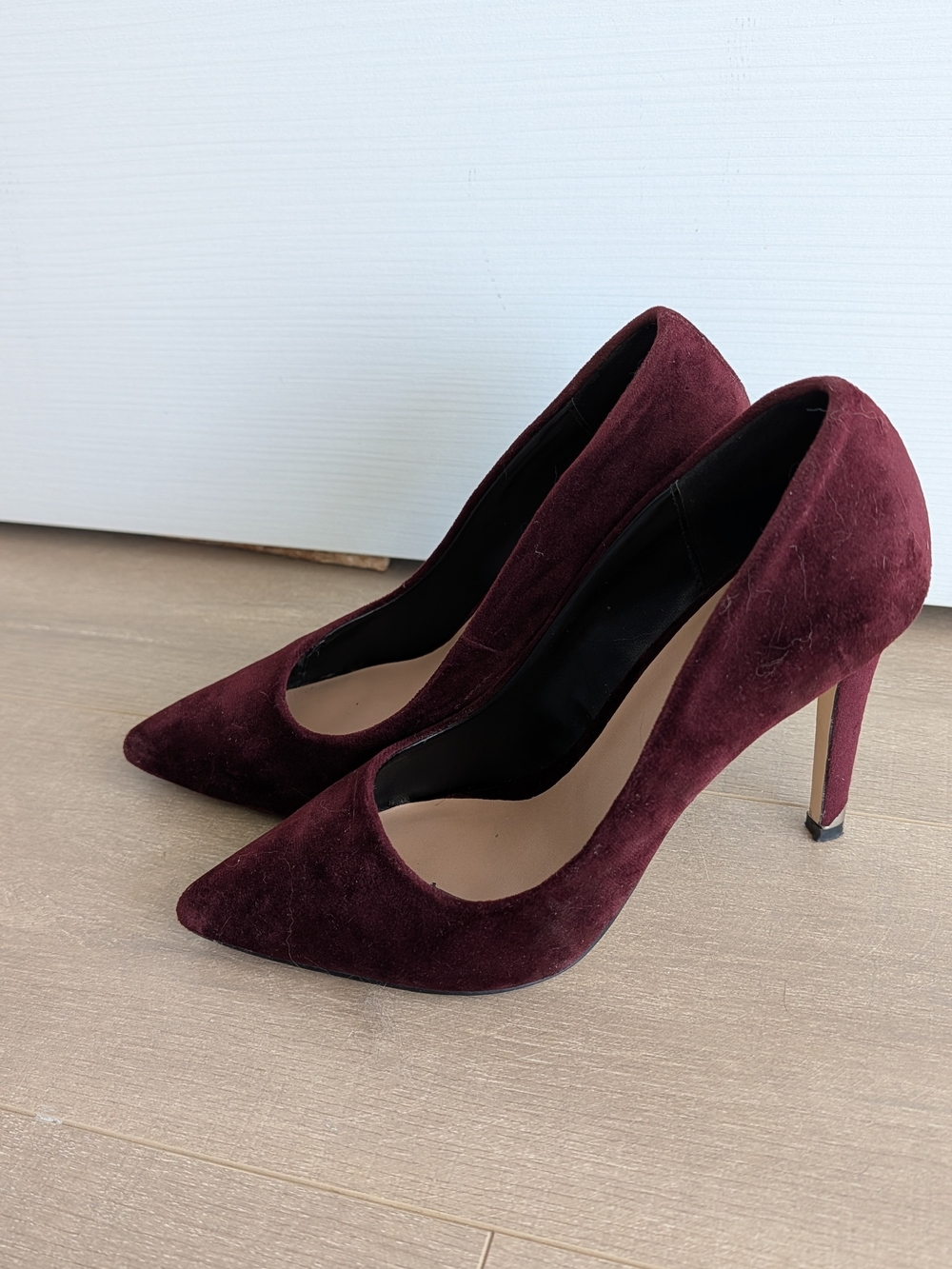 Call It Spring Women's Burgundy Velvet Pointed-Toe Pumps